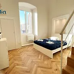 The Gorgeous By Apulia *